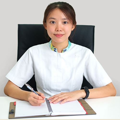 Leong Yi Le, Nicole
